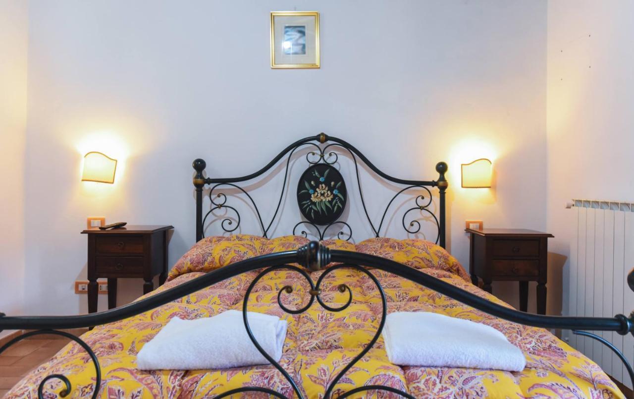 Agriturismo Ponte Di Riocchio Gubbio Exterior foto