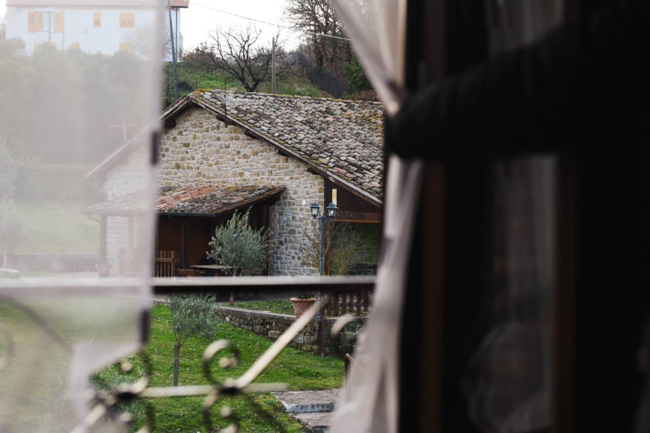 Agriturismo Ponte Di Riocchio Gubbio Exterior foto