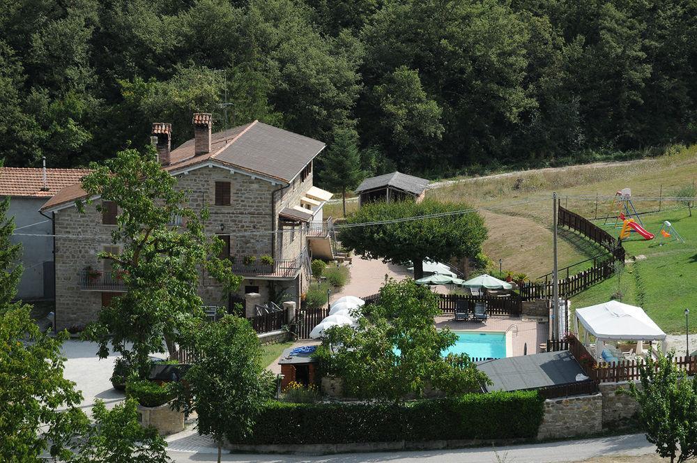 Agriturismo Ponte Di Riocchio Gubbio Exterior foto